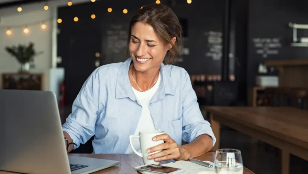 Remote Work Research in 2025 Shows More Employees Are Launching Side Businesses